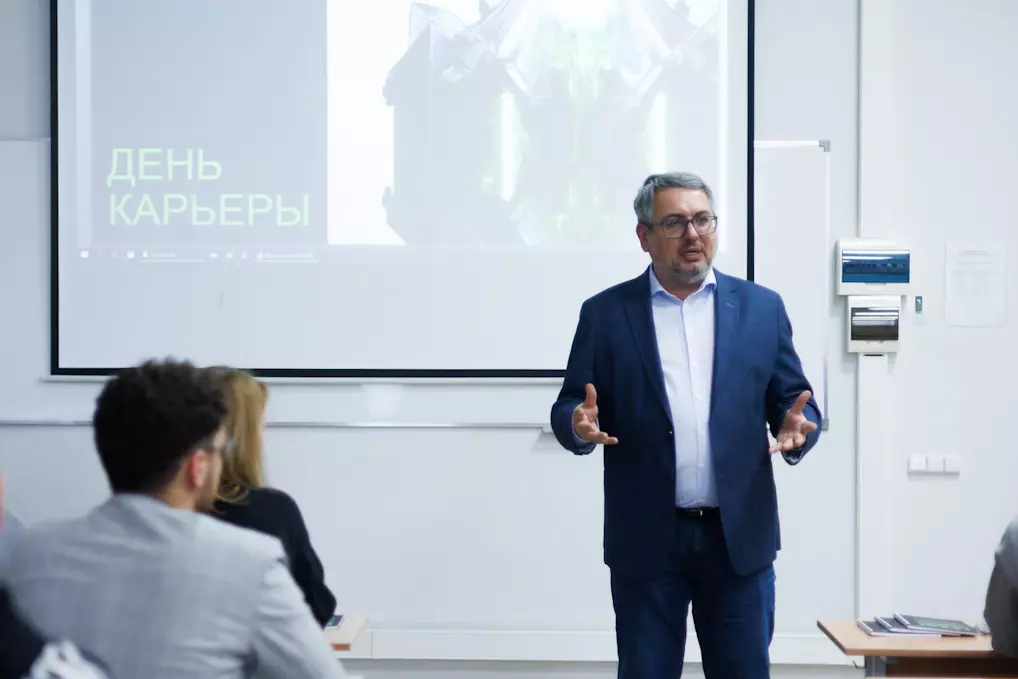 Университет «Синергия» и холдинг «Цикада» займутся подготовкой кадров для ИТ-отрасли