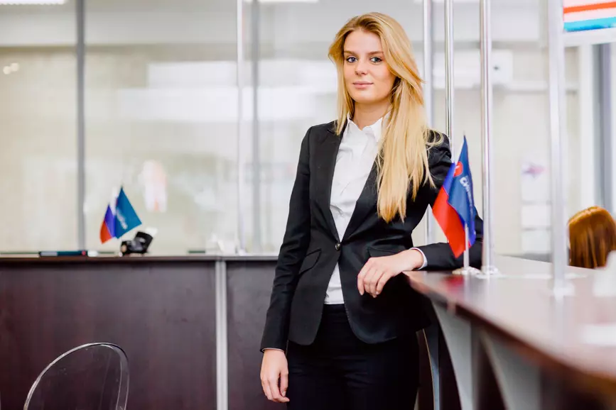 Какие профессии относятся к государственным служащим