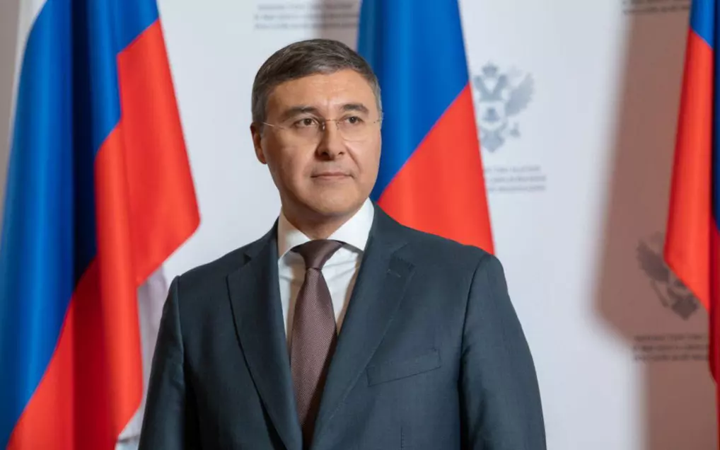 Поздравление главы Минобрнауки Валерия Фалькова с Днем преподавателя высшей школы