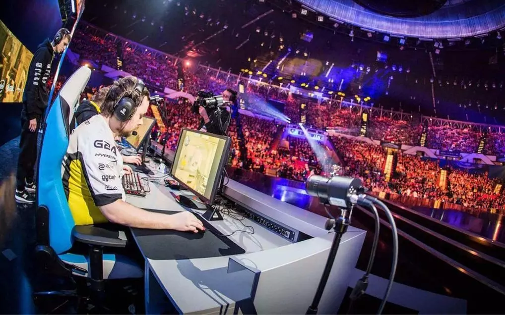 Какие профессии можно освоить, обучаясь на факультете игровой индустрии и киберспорта?