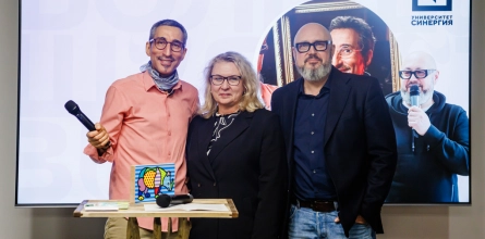 На факультете дизайна и рекламы прошла «Большая встреча» с дизайнером Маратом Ка