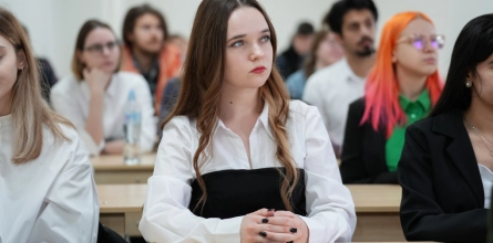 Студенты факультета логистики узнали о тенденциях развития транспортной отрасли