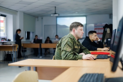 Университет «Синергия» запустил платформу для подбора гражданских профессий ветеранам СВО