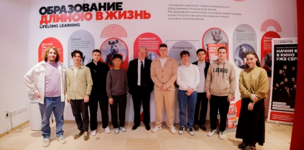 Экономист и политик Михаил Делягин посоветовал студентам «Синергии» развивать критическое мышление