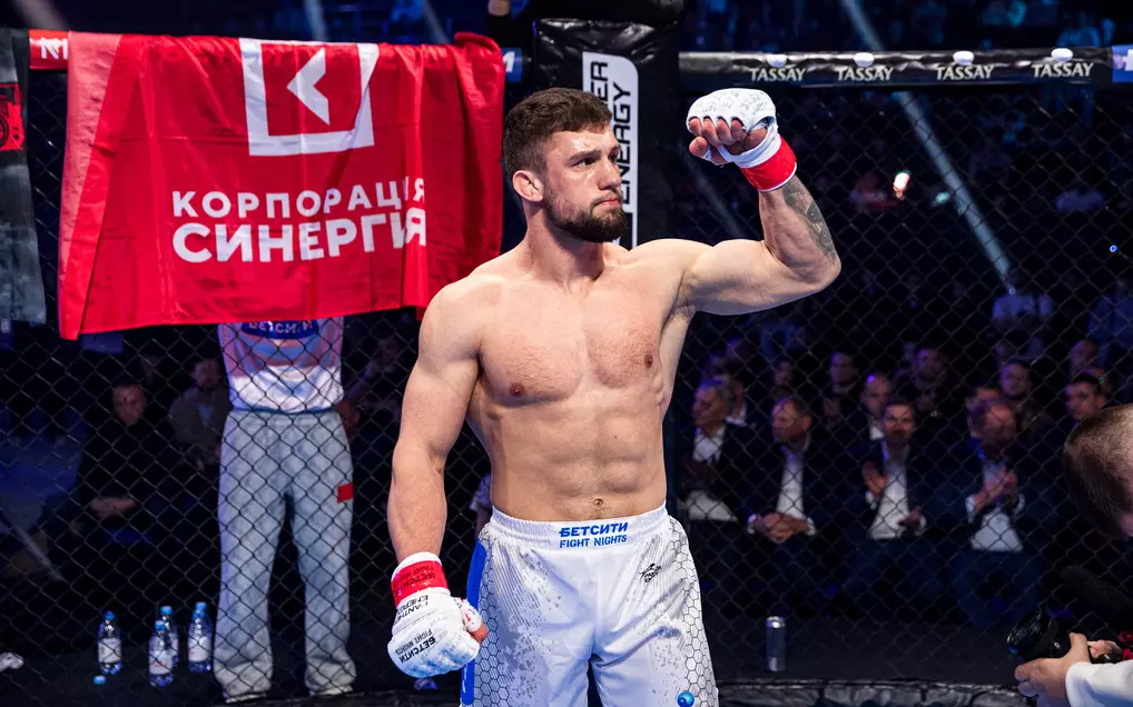 Выпускник «Синергии» Андрей Гончаров успешно стартовал в Гран-при Fight Nights
