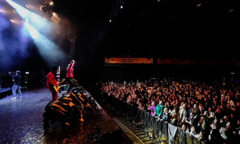 Опрос «Синергии»: большинство представителей поколения Z поддерживает тренд на фан-вояжи