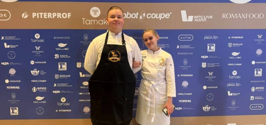 Студенты факультета туризма и индустрии гостеприимства вошли в топ-5 поваров-юниоров в Петербурге