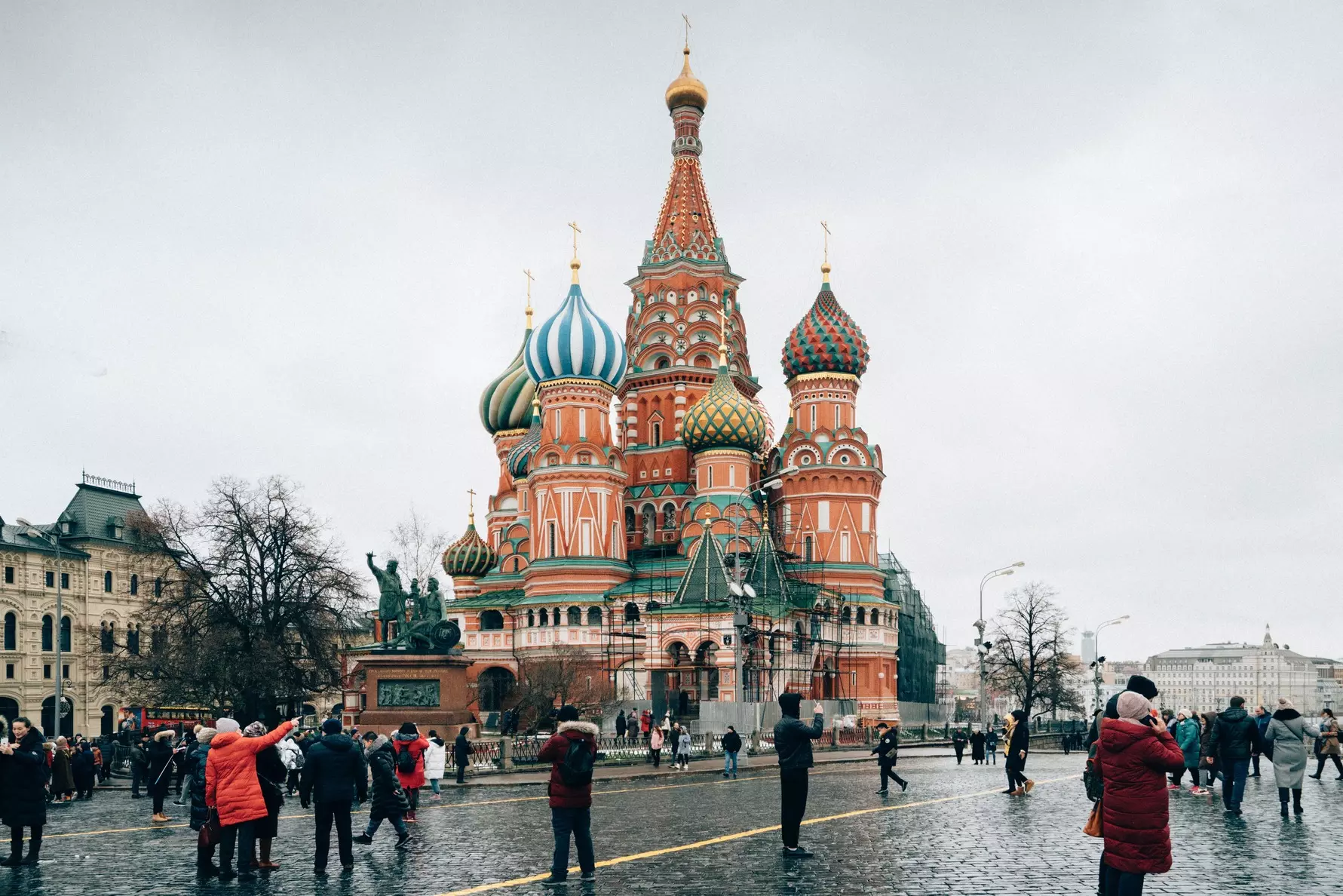 10 профессий, связанных с туризмом и путешествиями: на кого учиться в колледже