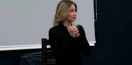 Студенты театрального факультета показали отрывки из пьес Мольера