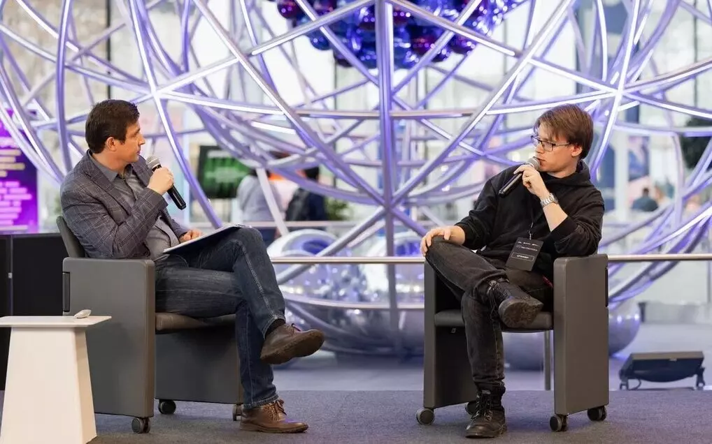 Директор по развитию направления игровой индустрии «Синергии» выступил на фестивале «Росфантастика»