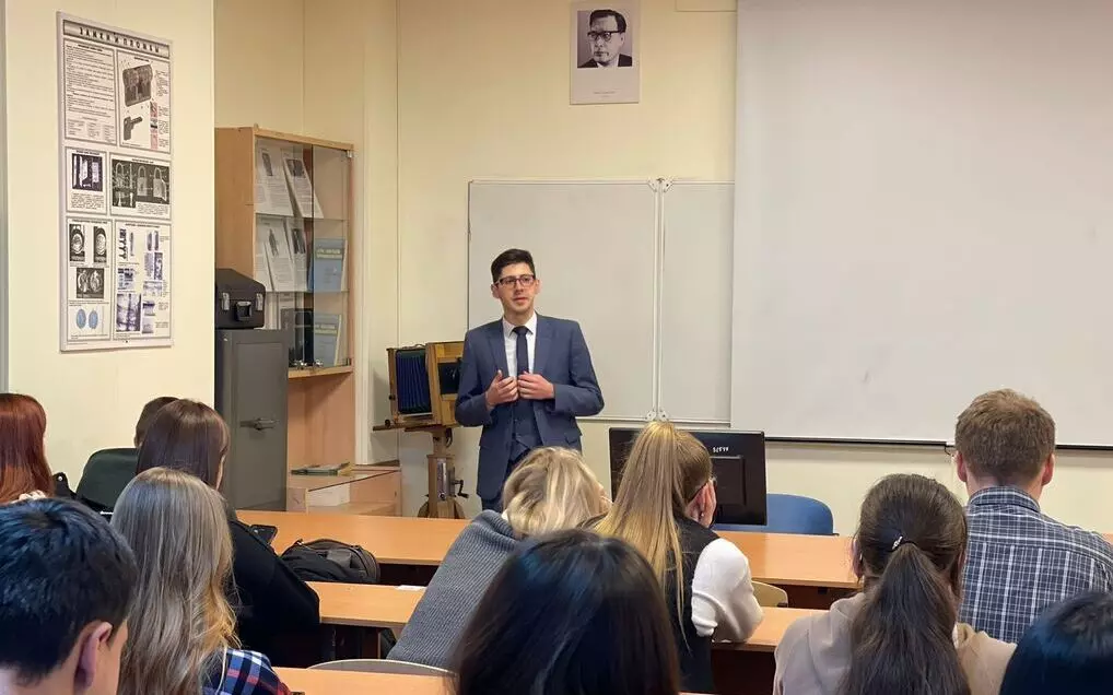 В «Синергии» открылся студенческий дебатный клуб