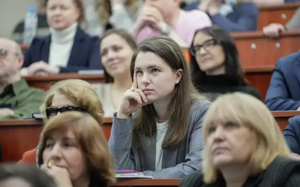 Преподаватели факультета ИТ обсудили внедрение цифровых технологий на производстве
