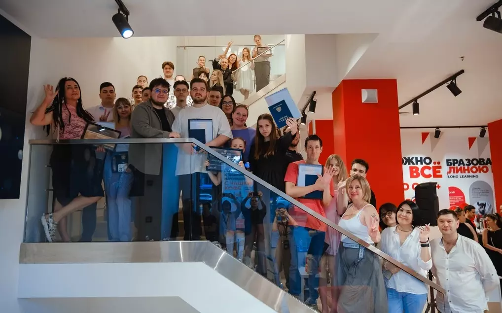 90 выпускников получили дипломы на факультете игровой индустрии и киберспорта