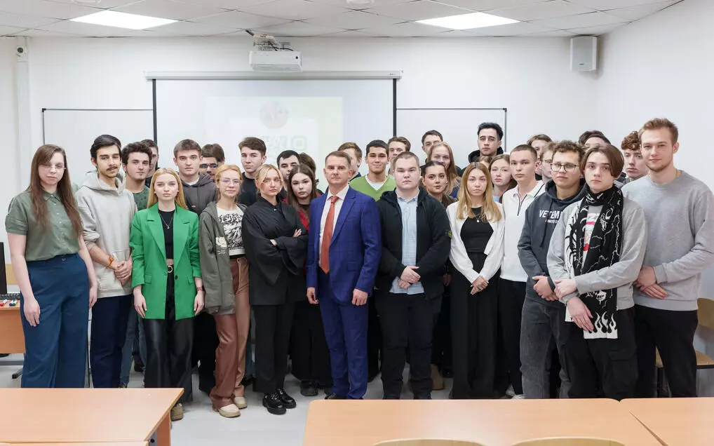 Депутат Ярослав Нилов прочитал лекцию в Университете «Синергия»
