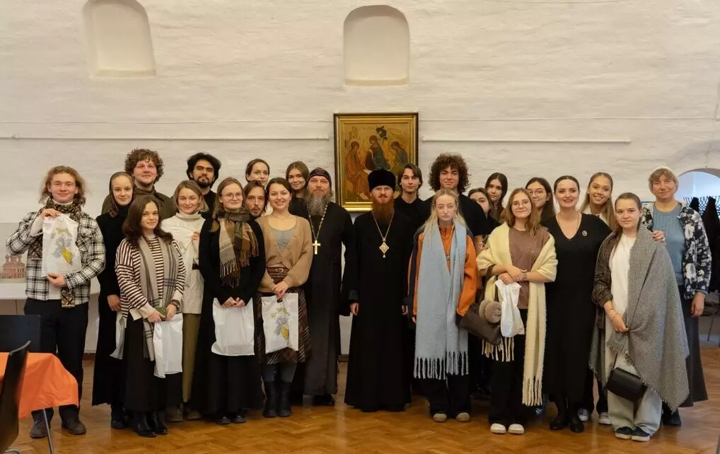 Студенты факультета кино и телевидения побывали в Высоко-Петровском монастыре