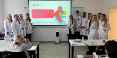 Студенты медицинского факультета провели акции ко Всемирному дню борьбы со СПИДом