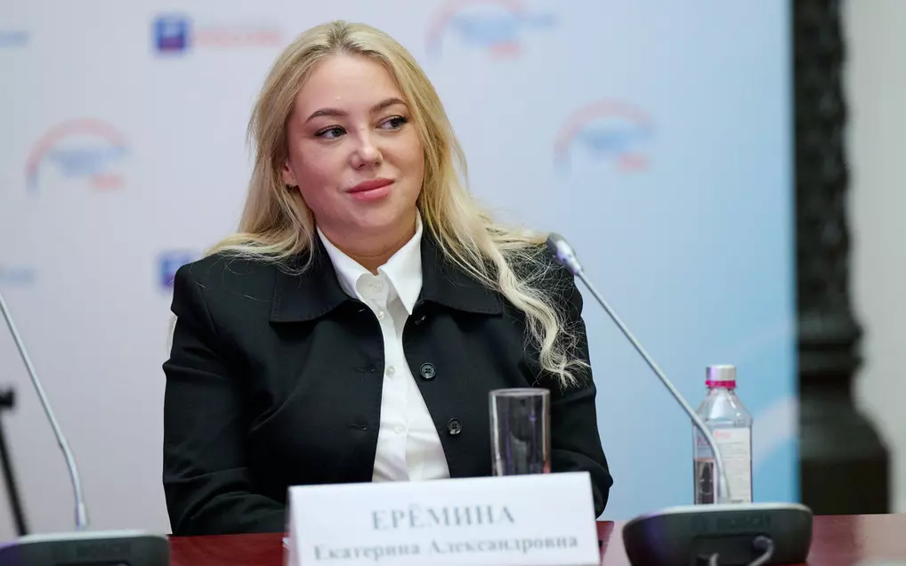 Директор факультета логистики приняла участие в работе «Транспортной недели — 2025»