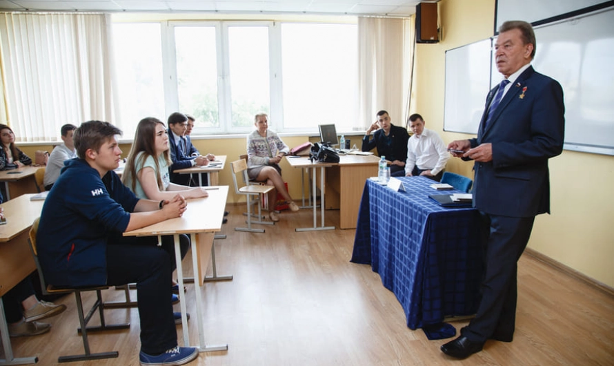 Можно ли сдать ЕГЭ после колледжа
