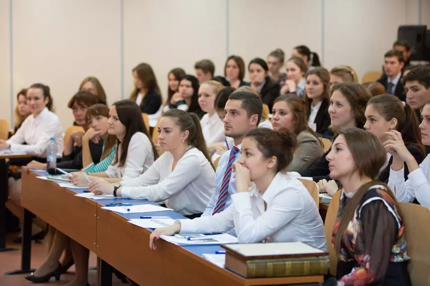 Какие предметы изучают на стоматологическом факультете