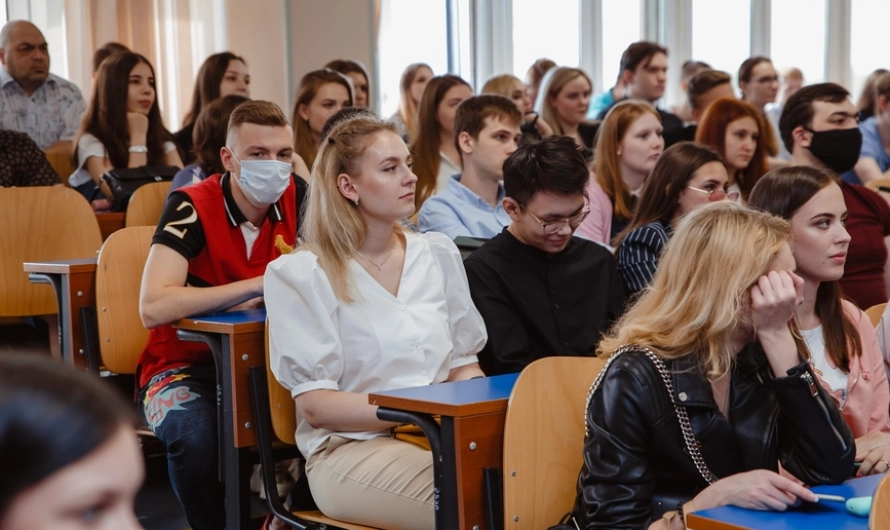 Высшее педагогическое образование заочно: особенности, программы и специальности