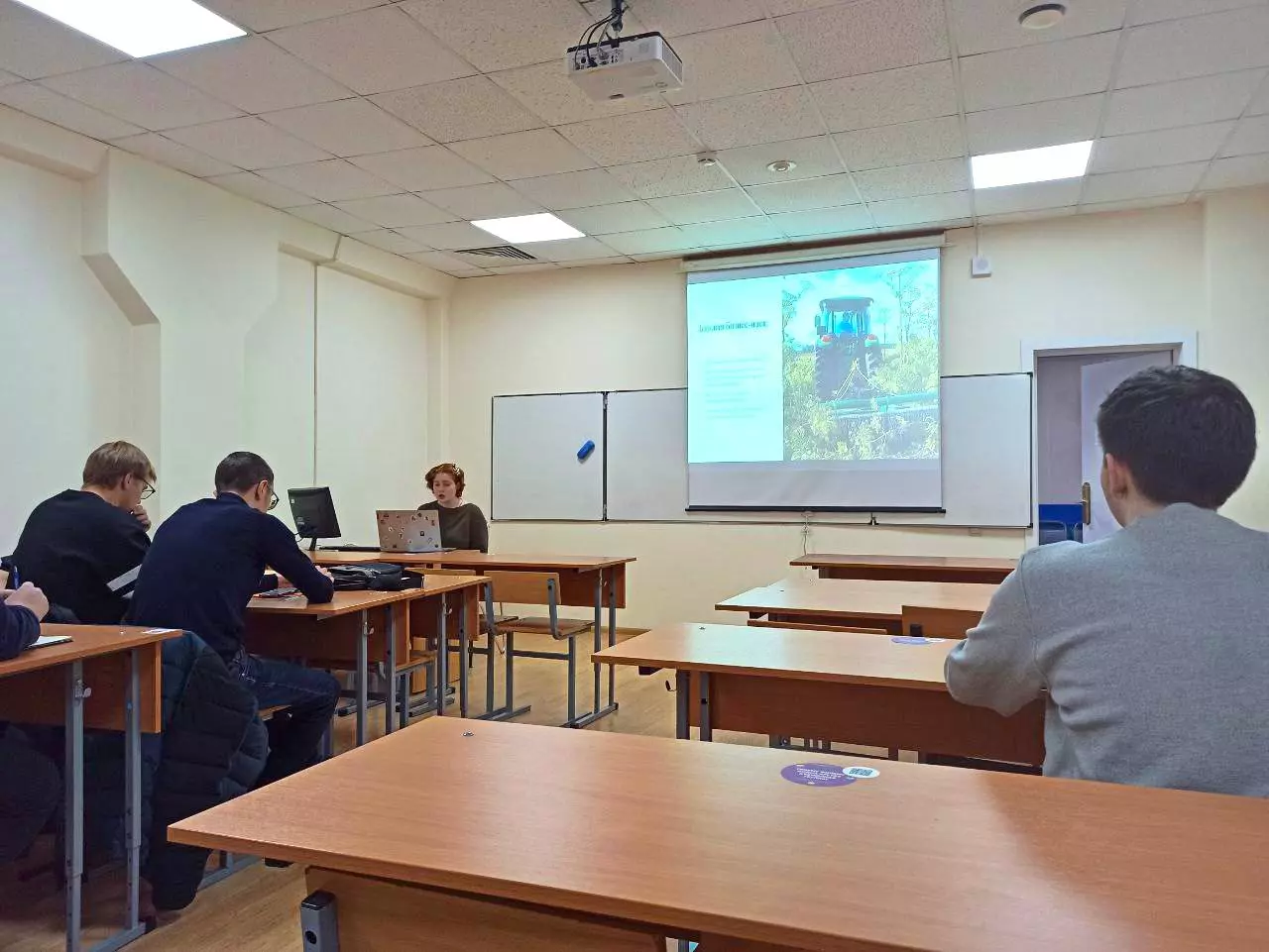 Студенты факультета технологического предпринимательства прошли защиту проектов к конкурсу стартапов SberStudent