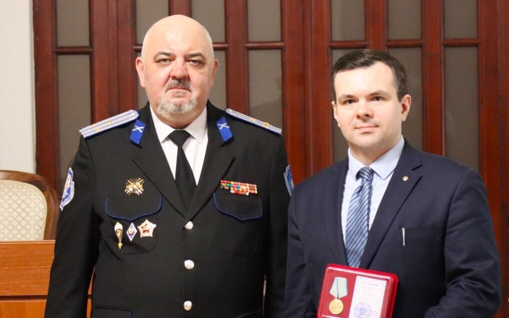 Преподавателя юридического факультета «Синергии» наградили медалью Минобороны РФ «За гражданское мужество»
