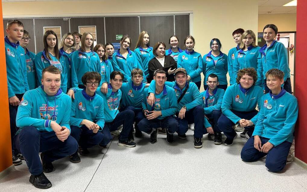 Профильная программа факультета педагогики «Социальные архитекторы будущего» завершилась в «Артеке»