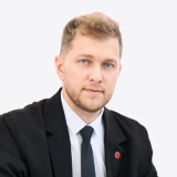 Илья Патчин